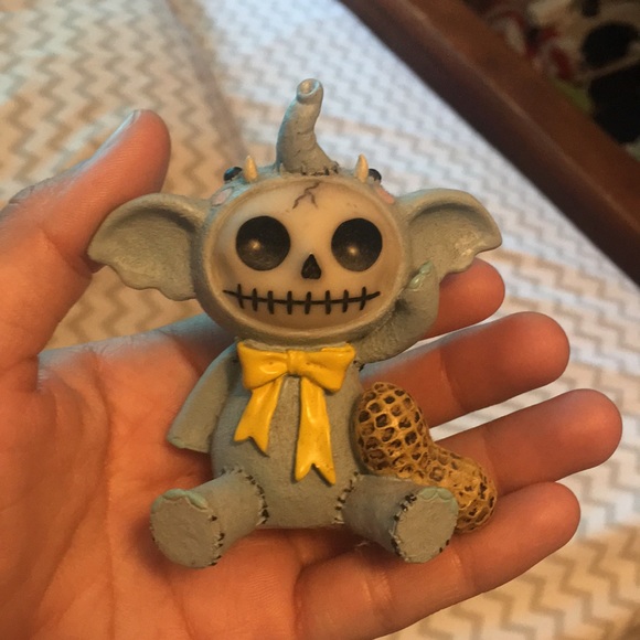 Elephant skull - Picture 6 of 6